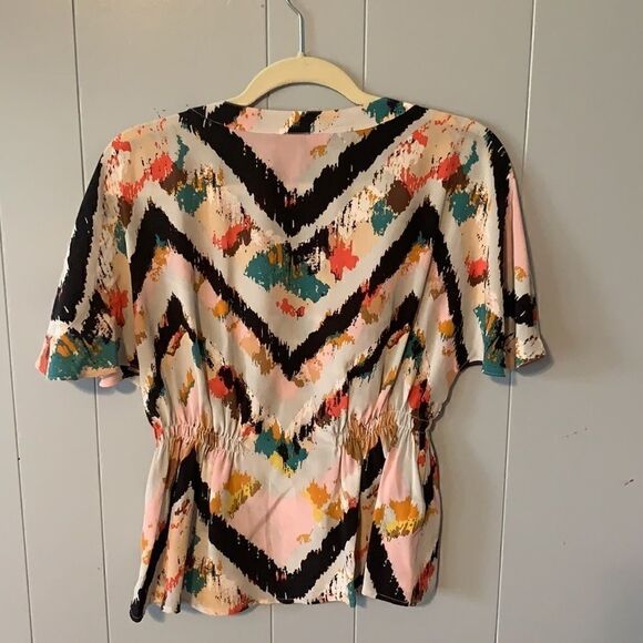 BCBGMAXAZRIA Parfaitcom Silk Blouse Size XXS - Picture 4 of 5